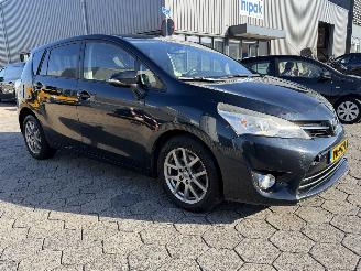 Toyota Verso 2.2 D-4D Panoramic 7p. picture 3