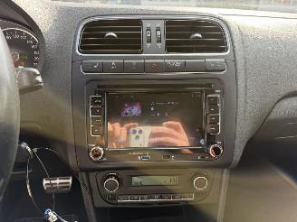 Volkswagen Polo 1.2 TSI AUTOMAAT picture 17