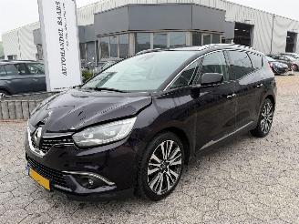 skadebil auto Renault Scenic 1.3 TCe Initiale Paris 2023/8