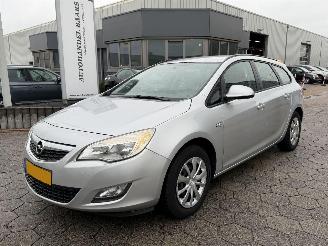 škoda osobní automobily Opel Astra SPORTS TOURER 2011/10