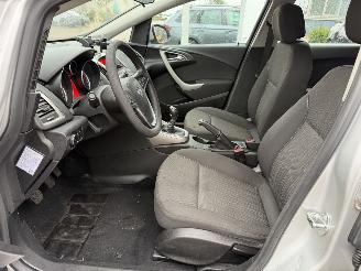 Opel Astra SPORTS TOURER picture 13