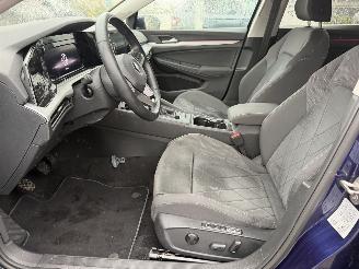 Volkswagen Golf 1.0 TSI Life picture 12