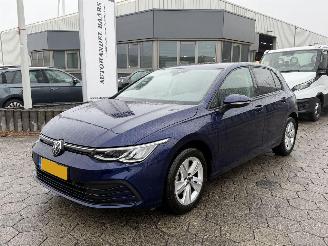 Damaged car Volkswagen Golf 1.0 TSI Life 2022/7