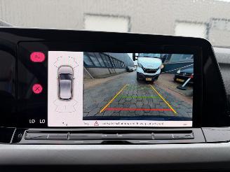 Volkswagen Golf 1.0 TSI Life picture 18