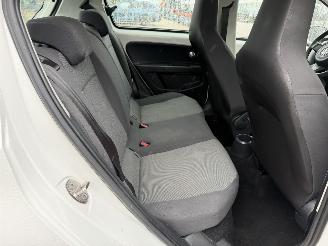 Volkswagen Up! 1.0 move up! BlueMotion picture 9