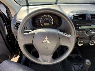 Mitsubishi Space-star 1.0 Inform picture 14