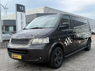 skadebil bedrijf Volkswagen Transporter 2.5 TDI 340 2004/6