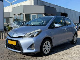  Toyota Yaris 1.5 Full Hybrid Comfort 2014/1