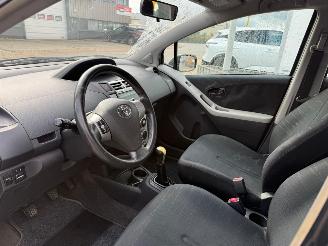 Toyota Yaris 1.3 VVTi Sol picture 10