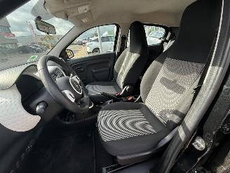 Renault Twingo 1.0 SCe Authentique picture 12