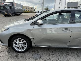 Toyota Auris 1.2T Aspiration Limited picture 8