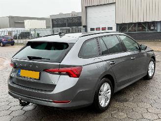 Skoda Octavia Combi 1.0 e-TSI Business Edition picture 4
