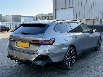 BMW i5 M Touring eDrive40 84 kWh picture 4