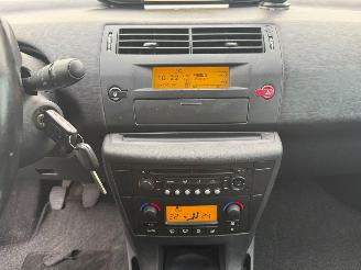 Citroën C4 1.6-16V Ligne Ambiance picture 17