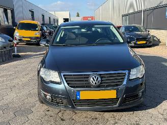 Volkswagen Passat 2.0 FSI Comfortline AUTOMAAT picture 2