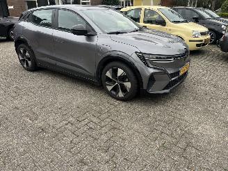 Coche accidentado Renault Mégane E-Tech E-Tech EV60 Optimum Charge Equilibre 2023/7