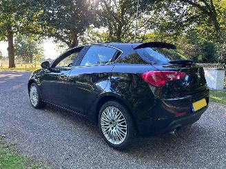 Alfa Romeo Giulietta 1.6 JTDM Excusive. picture 3