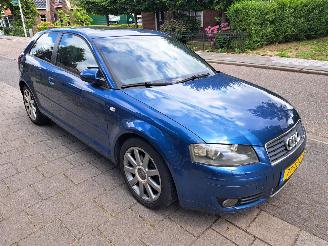 Unfallwagen Audi A3 2.0 tdi automaat S line 2004/11