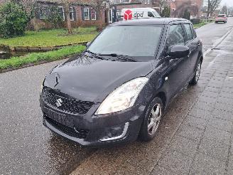 Coche accidentado Suzuki Swift 1.2 comfort eass. 2016/2