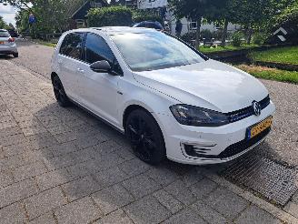 skadebil auto Volkswagen Golf 1.4 TSI GTE 2015/9