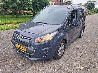 damaged passenger cars Ford Tourneo Connect 1.0i 5 persoons 2014/10