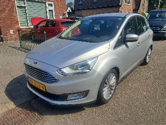 uszkodzony samochody osobowe Ford C-Max 1.0 titanium 2018/2