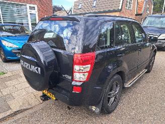 Suzuki Grand-vitara 2.0 16v exlusive picture 4