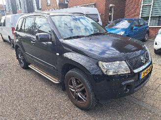 damaged passenger cars Suzuki Grand-vitara 2.0 16v exlusive 2007/5
