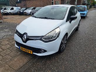 škoda osobní automobily Renault Clio 0.9 tce 2014/3