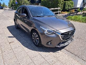 Schadeauto Mazda 2 1.5 sky active-G GT-M automaat 2016/10