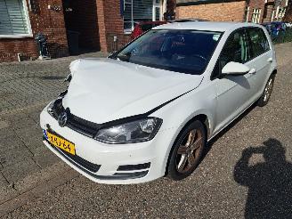 škoda osobní automobily Volkswagen Golf 1.2 tsi trentline automaat 2014/9
