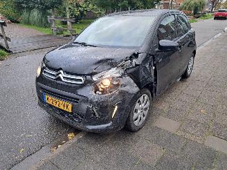 damaged passenger cars Citroën C1 1.0VTi Feel 2021/3