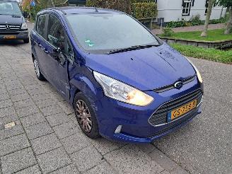 Ford B-Max 1.0i eco boost style picture 2