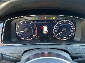 Volkswagen Golf VARIANT 1.5 TSI HIGHLINE R-LINE AUTOMAAT PANO picture 33