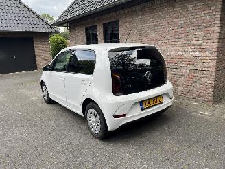 Damaged car Volkswagen Up! 1.0 BTM MOVE UPi AIRCO 2017/12