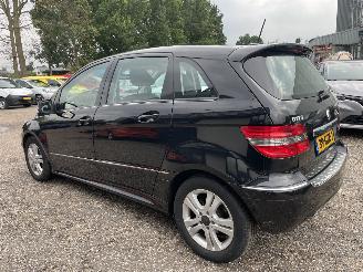 Mercedes B-klasse 170 AIRCO AUTOMAAT CRUISE NIEUWE APK picture 3