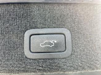 Volvo V-70 2.0 D4 Momentum AIRCO LEDER picture 17