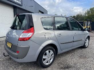 Renault Grand-scenic 2.0-16V Tech Line AIRCO AUTOMAAT 7-person picture 4
