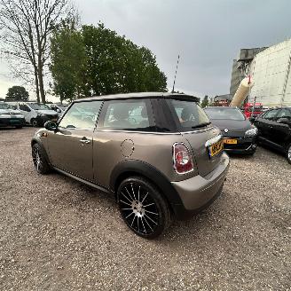 Mini One 1.6 One Business Line AIRCO picture 2