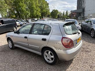 Nissan Almera 1.5 Acenta AIRCO 5drs picture 3
