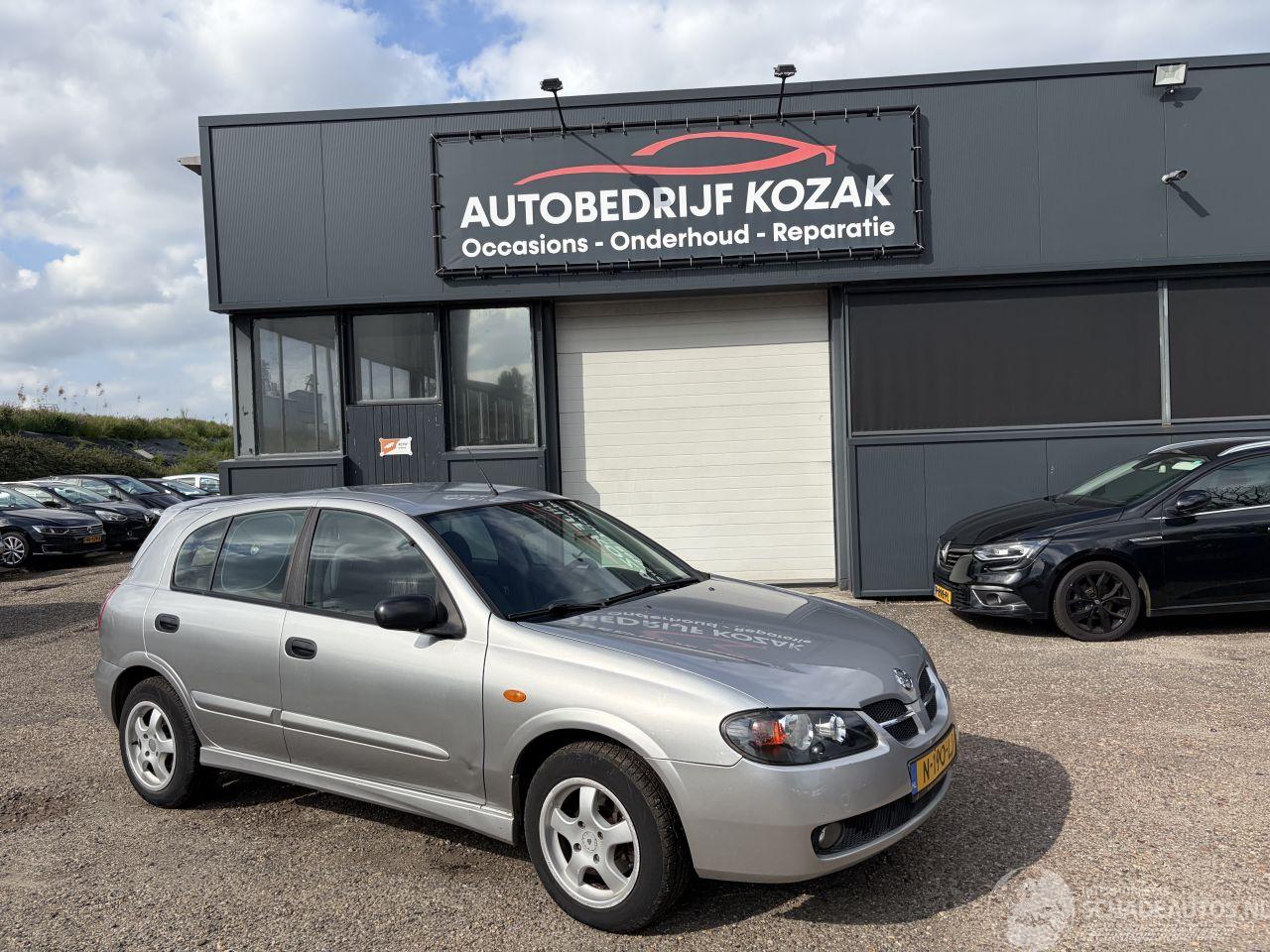 Nissan Almera 1.5 Acenta AIRCO 5drs