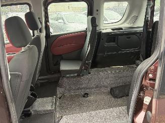 Fiat Doblo 1.4 Emotion AIRCO ROLSTOELAUTO 3+1 picture 11