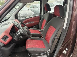 Fiat Doblo 1.4 Emotion AIRCO ROLSTOELAUTO 3+1 picture 9