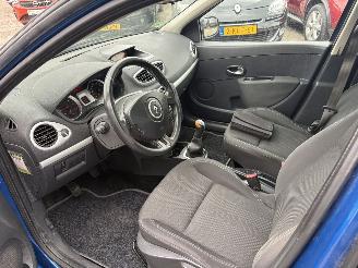 Renault Clio 1.5 DCI Collection AIRCO PANORAMA picture 11