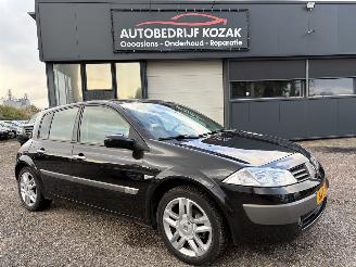 bruktbiler auto Renault Mégane 1.6-16V Privilege Luxe LPG/G3 NIEUWE APK 2005/5