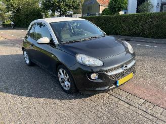 uszkodzony samochody osobowe Opel Adam 1.0-12V Turbo Jam Fav 2014/10