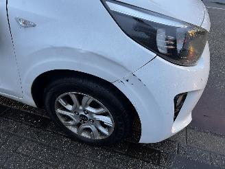 Kia Picanto 1.0-12V picture 8