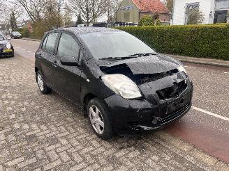 Voiture accidenté Toyota Yaris 1.3-16V VVT-i SOL 2006/2