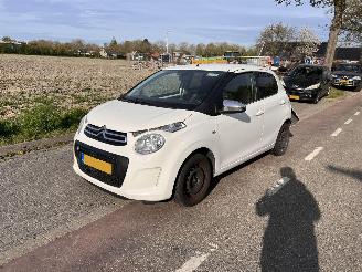 Citroën C1 1.0 VTi picture 2
