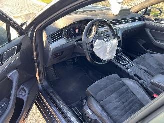Volkswagen Passat 1.4 TSI GTE Variant Connected Series Plus   NL AUTO picture 5